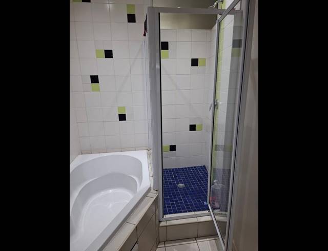 2 BEDROOM PROPERTY TO RENT IN HILLCREST